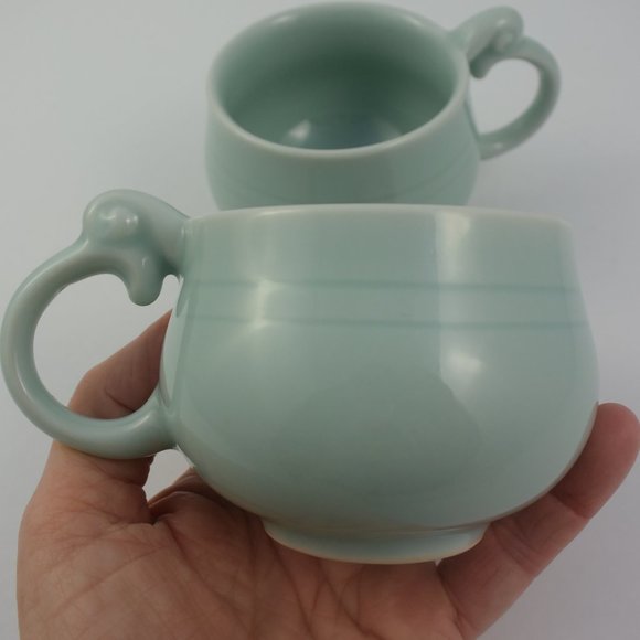 Pair of Celadon Porcelain Coffee/Tea Mugs - Picture 11 of 11
